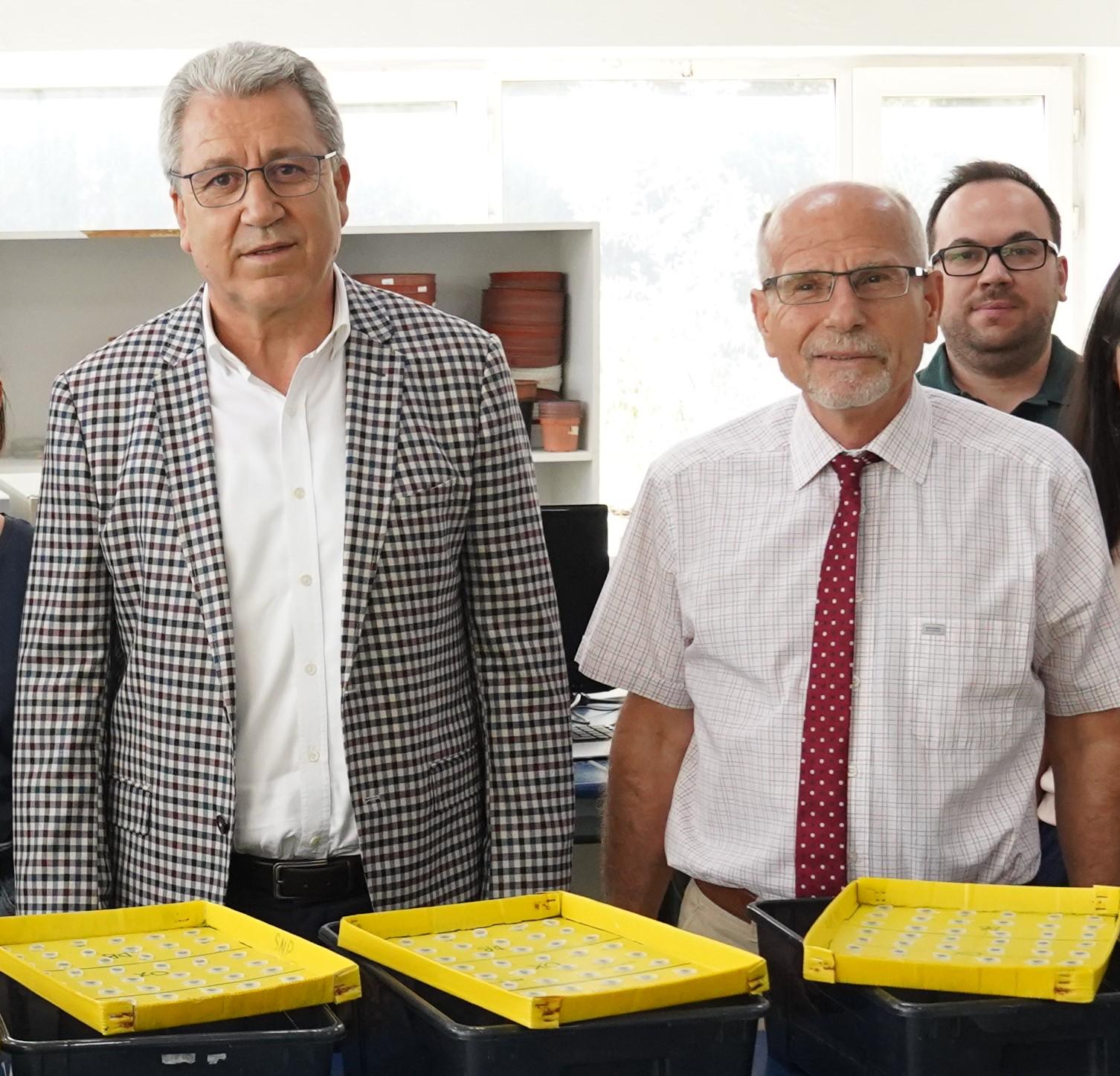 Egeli bilim insanı Prof. Dr. Türkan, TÜBİTAK “Bilim Ödülü”ne layık görüldü.