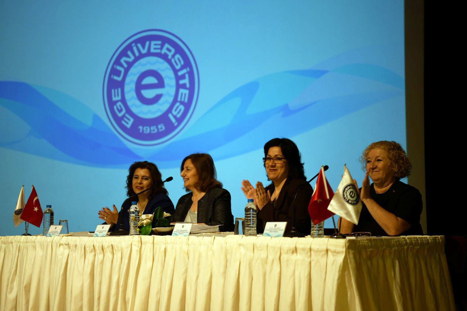 Ege Üniversitesi, “Kadınlar Günü”nü dolu dolu kutluyor