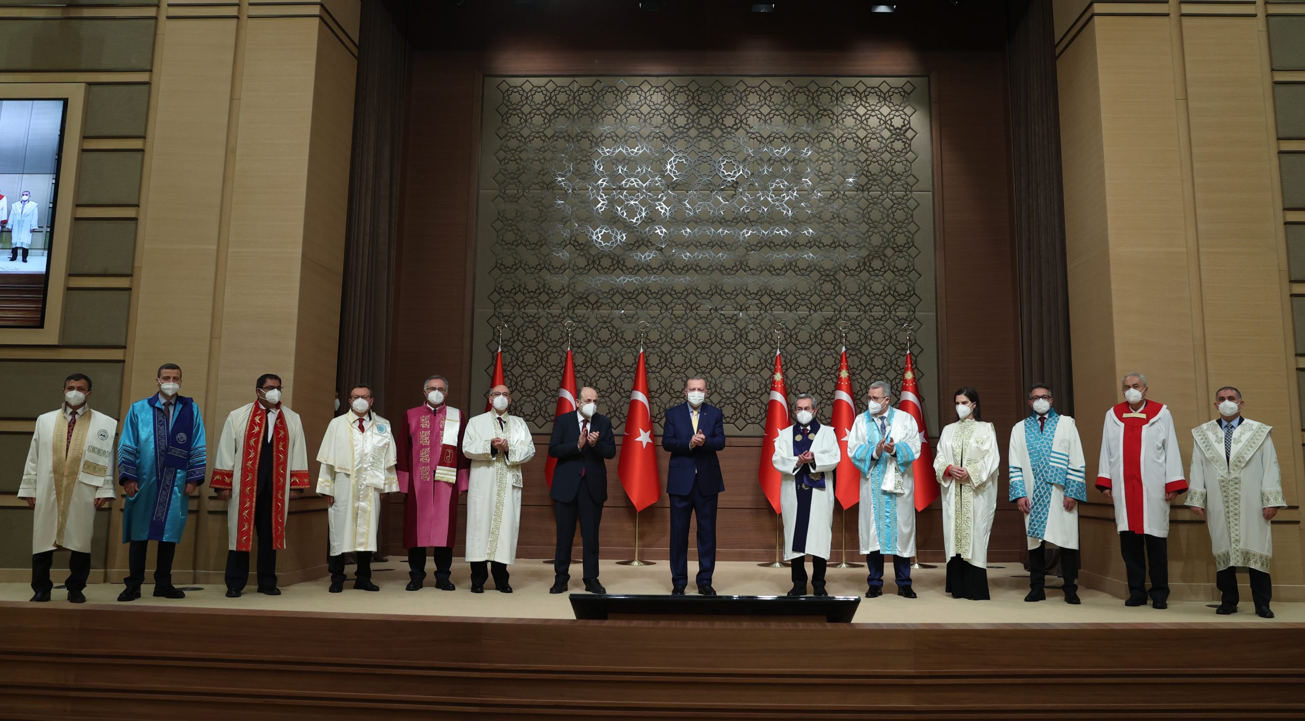 Rektör Budak, “Genç üniversitelerimizin gelişimlerine katkıda bulunacağız”