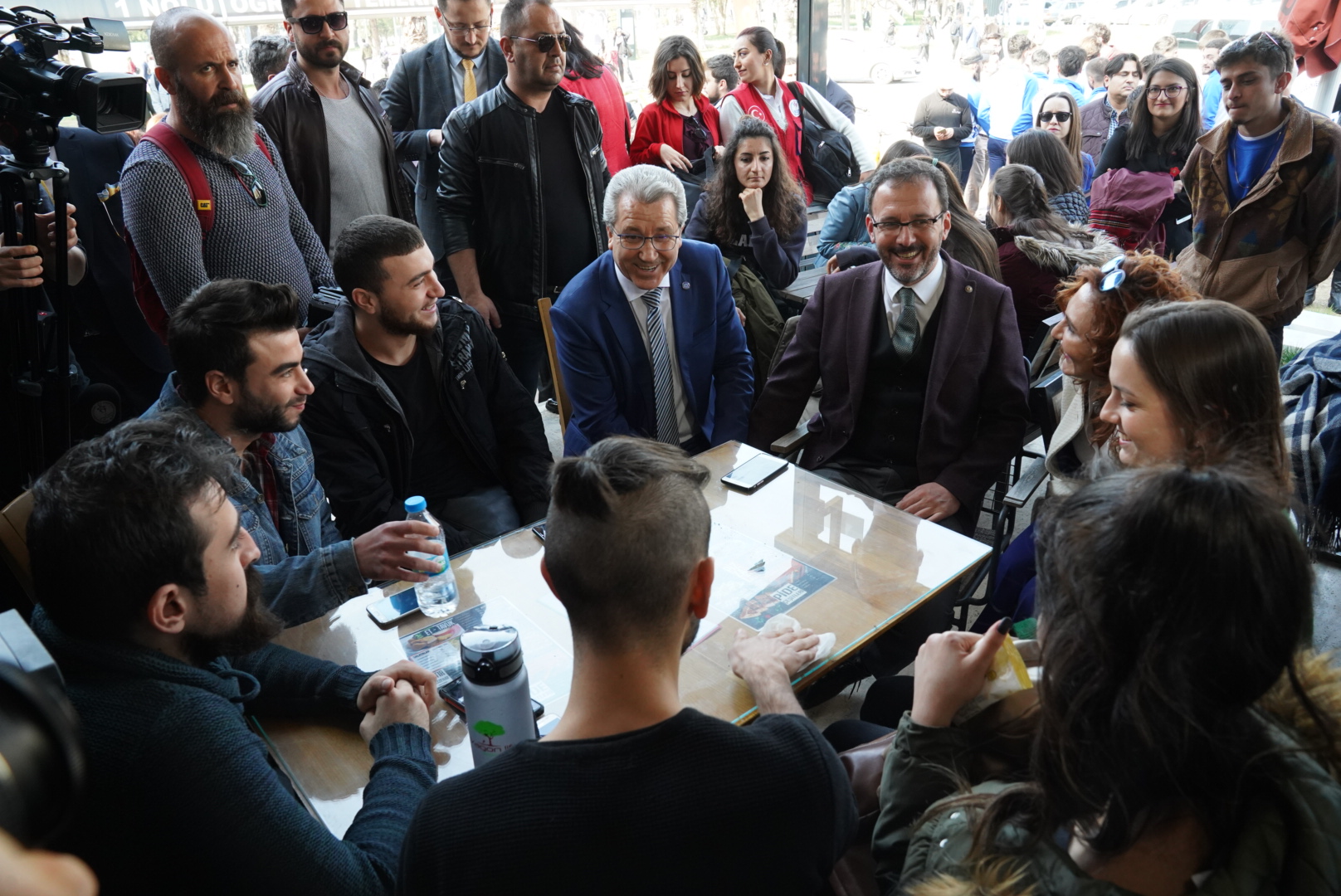 Rektör Budak, “Öğrencilerimizi karar alma süreçlerine dâhil ediyoruz”