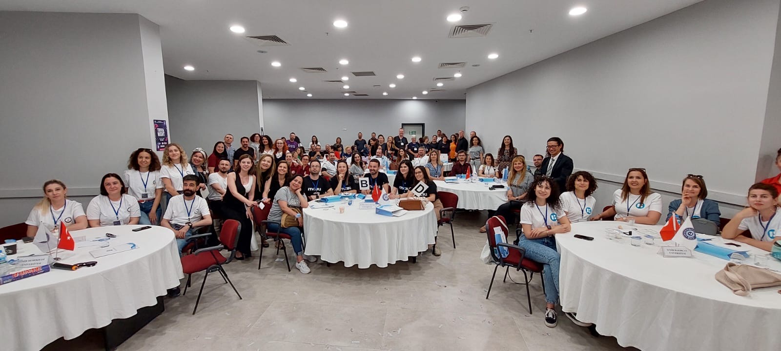 EÜ Yabancı Diller Yüksekokulu ‘İngilizce Genel Bilgi Yarışması’na ev sahipliği yaptı