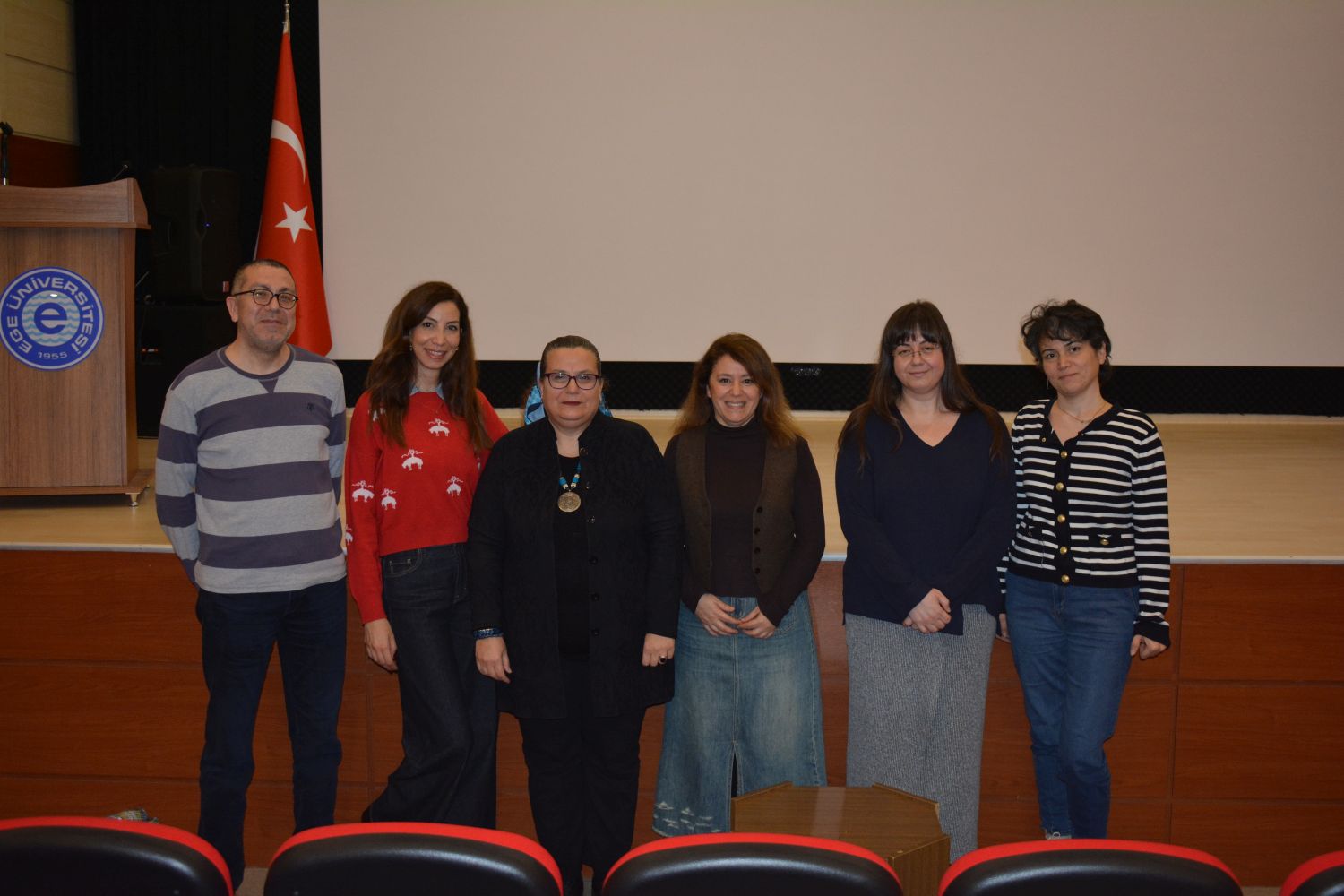 Ege Üniversitesi İletişim Fakültesinde  “Ulusal Staj Programı” Tanıtıldı 