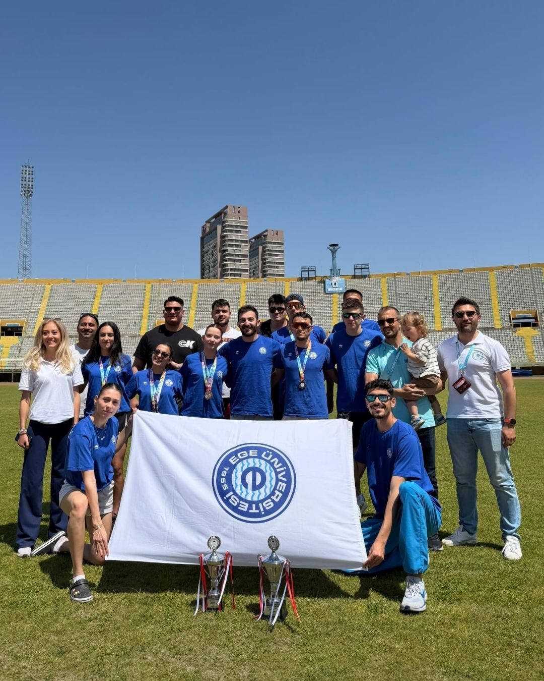 Ege Üniversitesi atletizmde Türkiye Şampiyonasına rekorlarla damga vurdu
