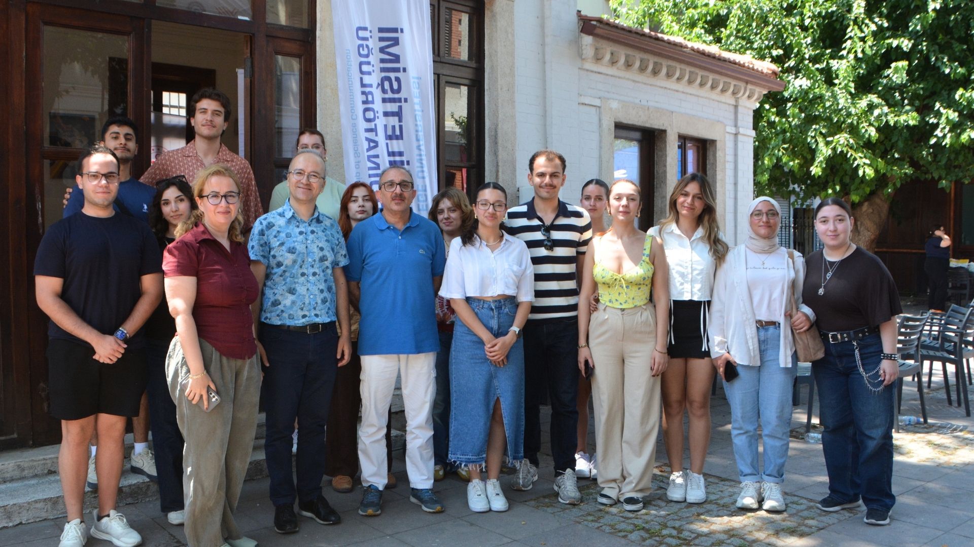 Dijitalleşen dünyada fizyoterapinin geleceği ele alındı