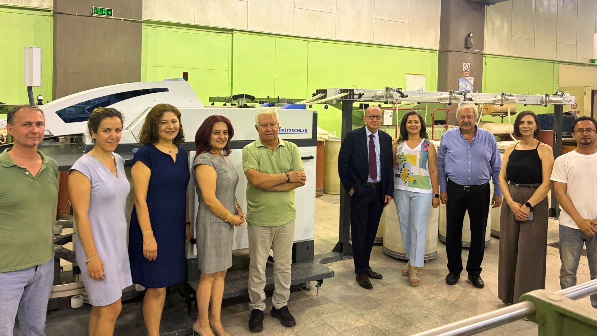 EÜ Tekstil Mühendisliği Bölümünü son teknolojiye kavuşturan bağış