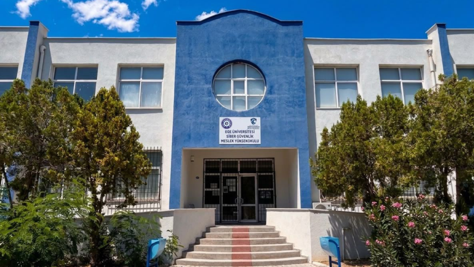 EÜ geleceğin siber güvenlik uzmanlarını yetiştiriyor