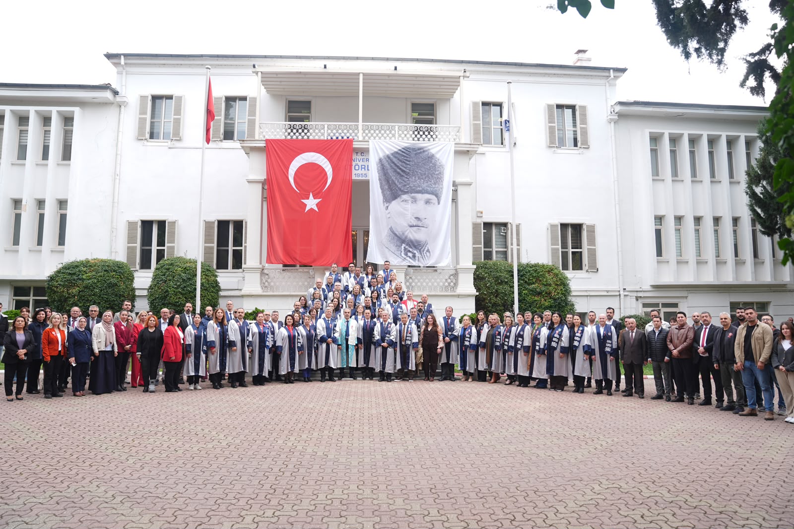 EÜ’de Cumhuriyet Coşkusu