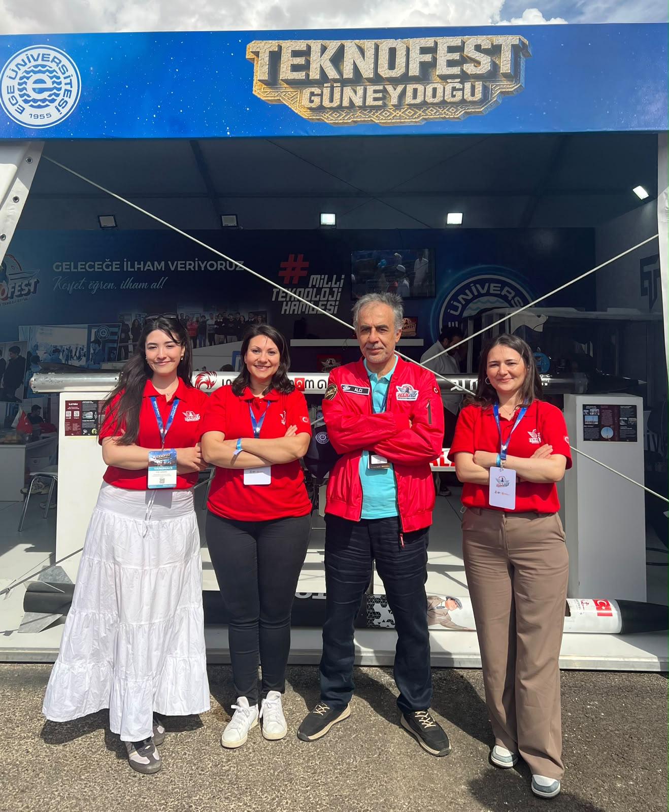 Ege Üniversitesinin yerli hayvan aşısı projesine TEKNOFEST’ten çifte ödül