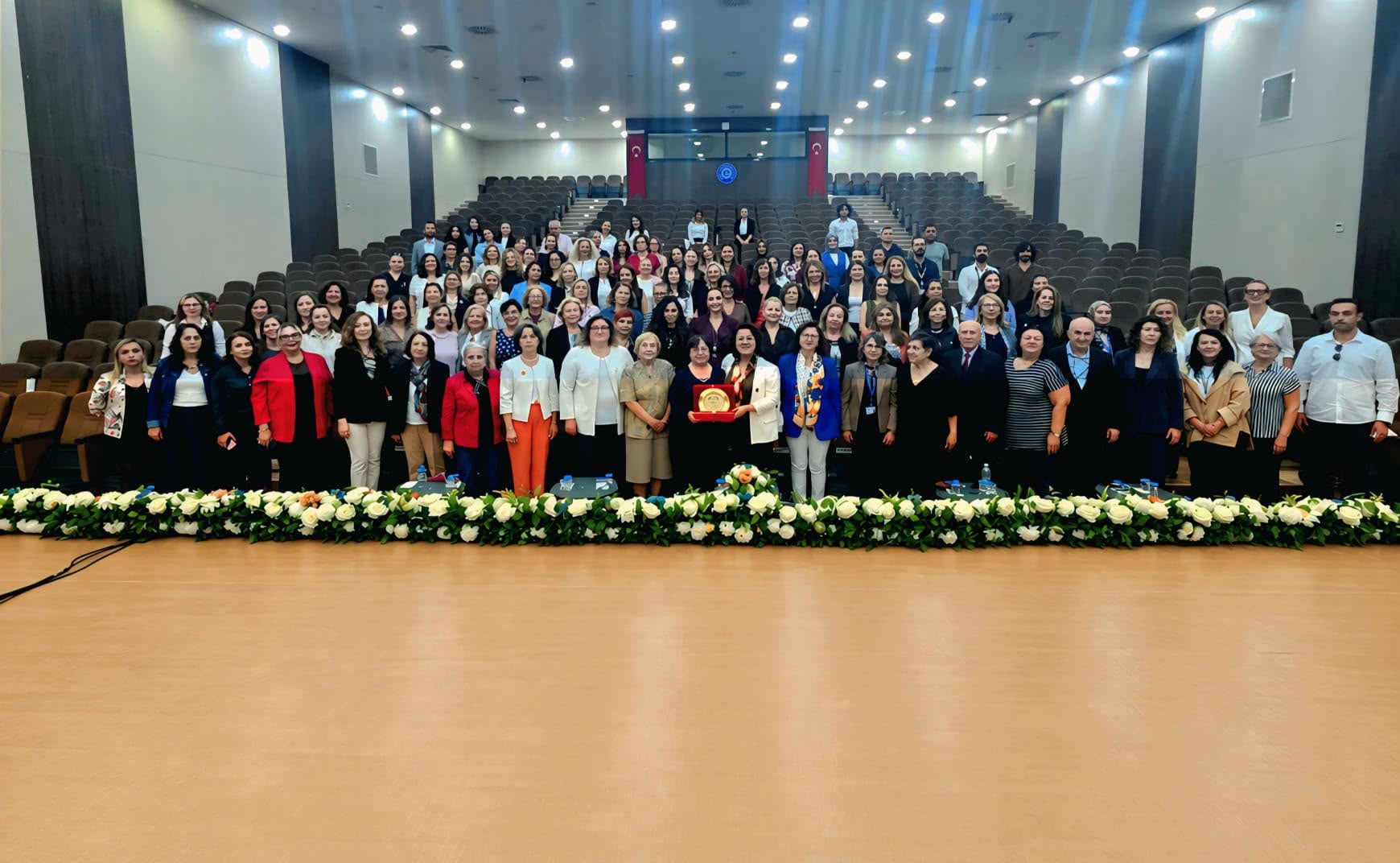 Prof. Dr. Khorshtd, “En büyük ödülüm öğrencilerimin başarısıdır”